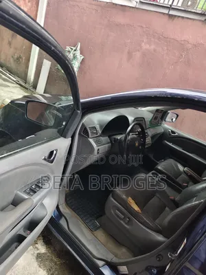 Honda Odyssey 2006 Blue