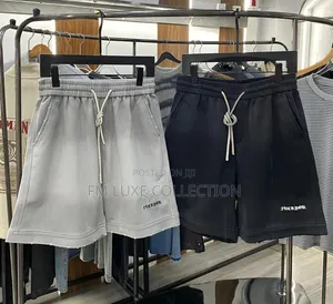 Relaxed Fit Streetwear Short