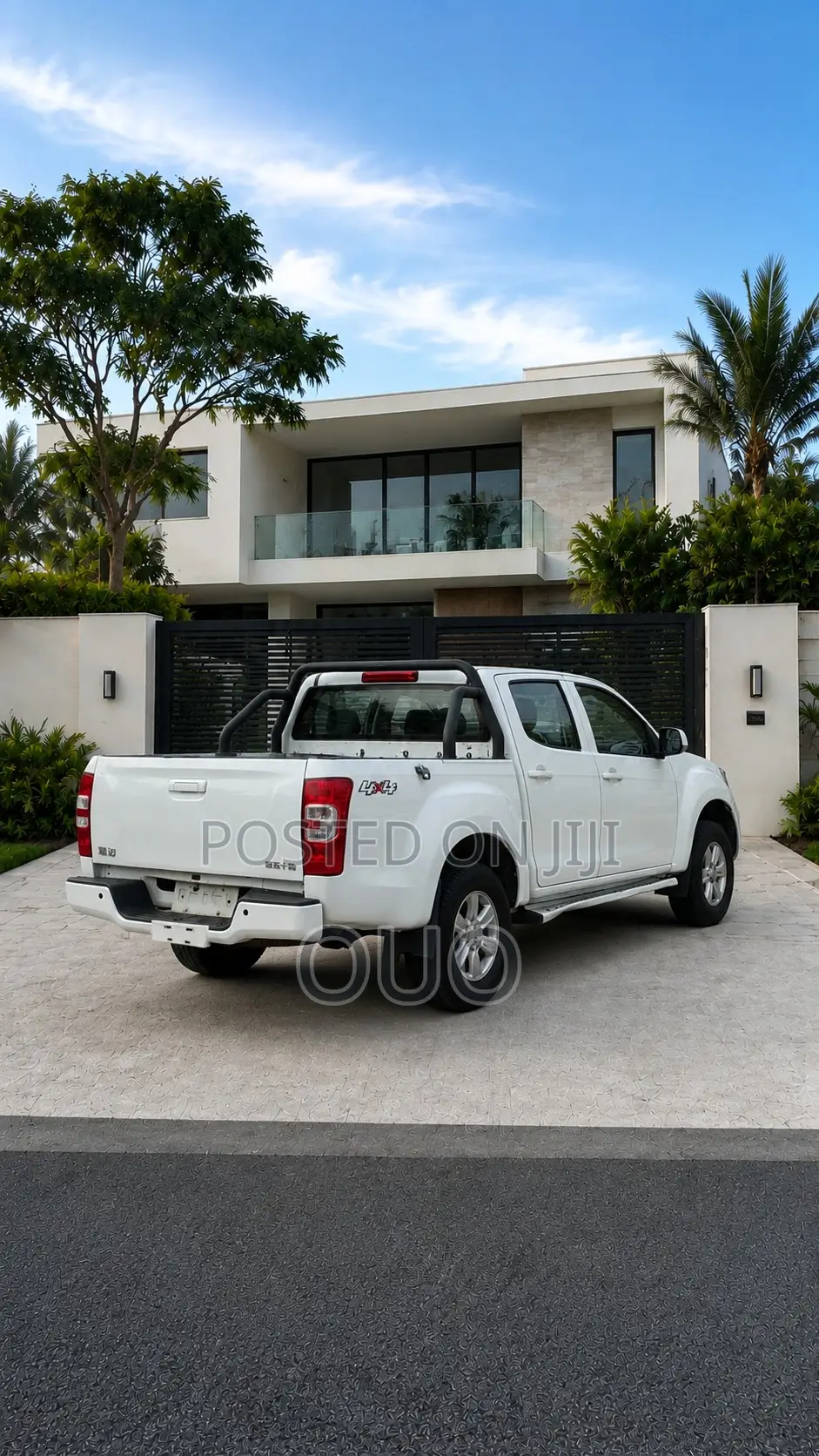 Isuzu D-MAX 2022 White