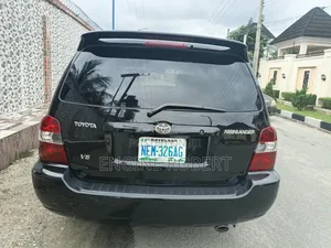 Toyota Highlander 2005 Black