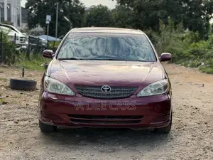 Toyota Camry 2004 Red