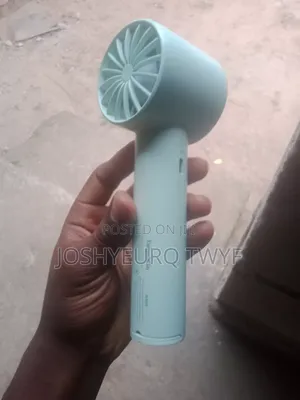 Taigexin TGX-207C Rechargeable Handheld Fan