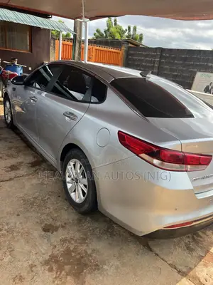 Kia Optima LX 4dr Sedan FWD (2.4L 4cyl 6M) 2016 Silver