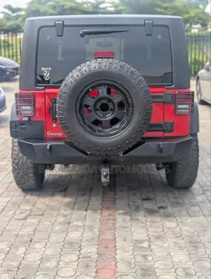 Jeep Wrangler 2013 Red