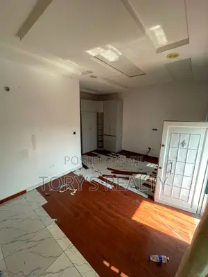 1bdrm Apartment in Lekki Phase 2 for rent