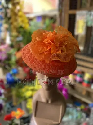 Elegant Fascinator for Women – Available in Different Colours