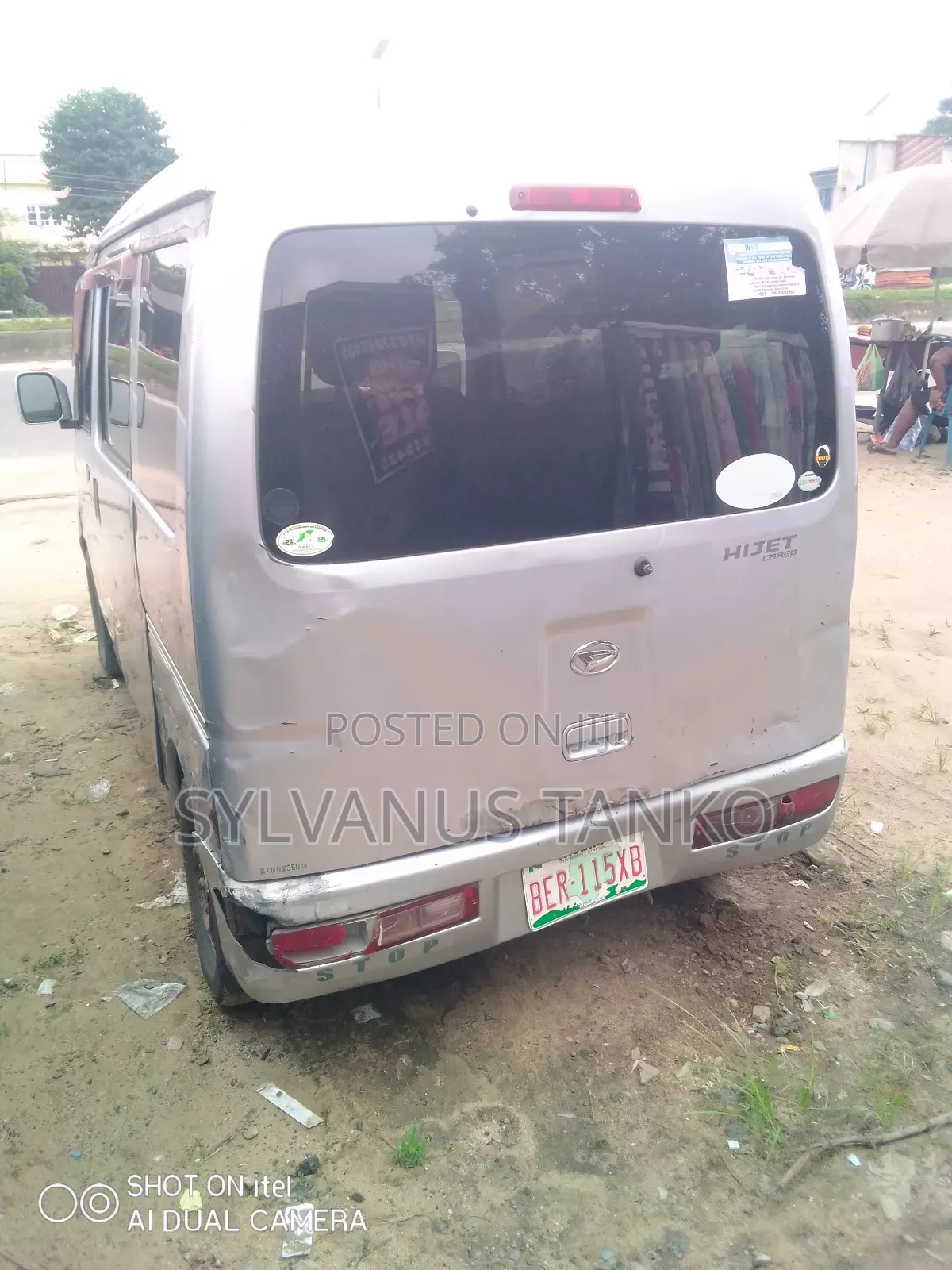 Daihatsu Hijet 2023 Silver