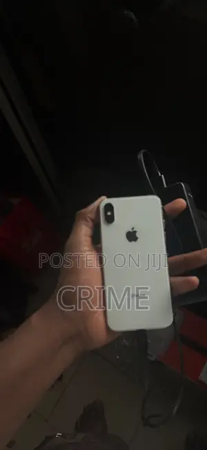 Apple iPhone X 64 GB White