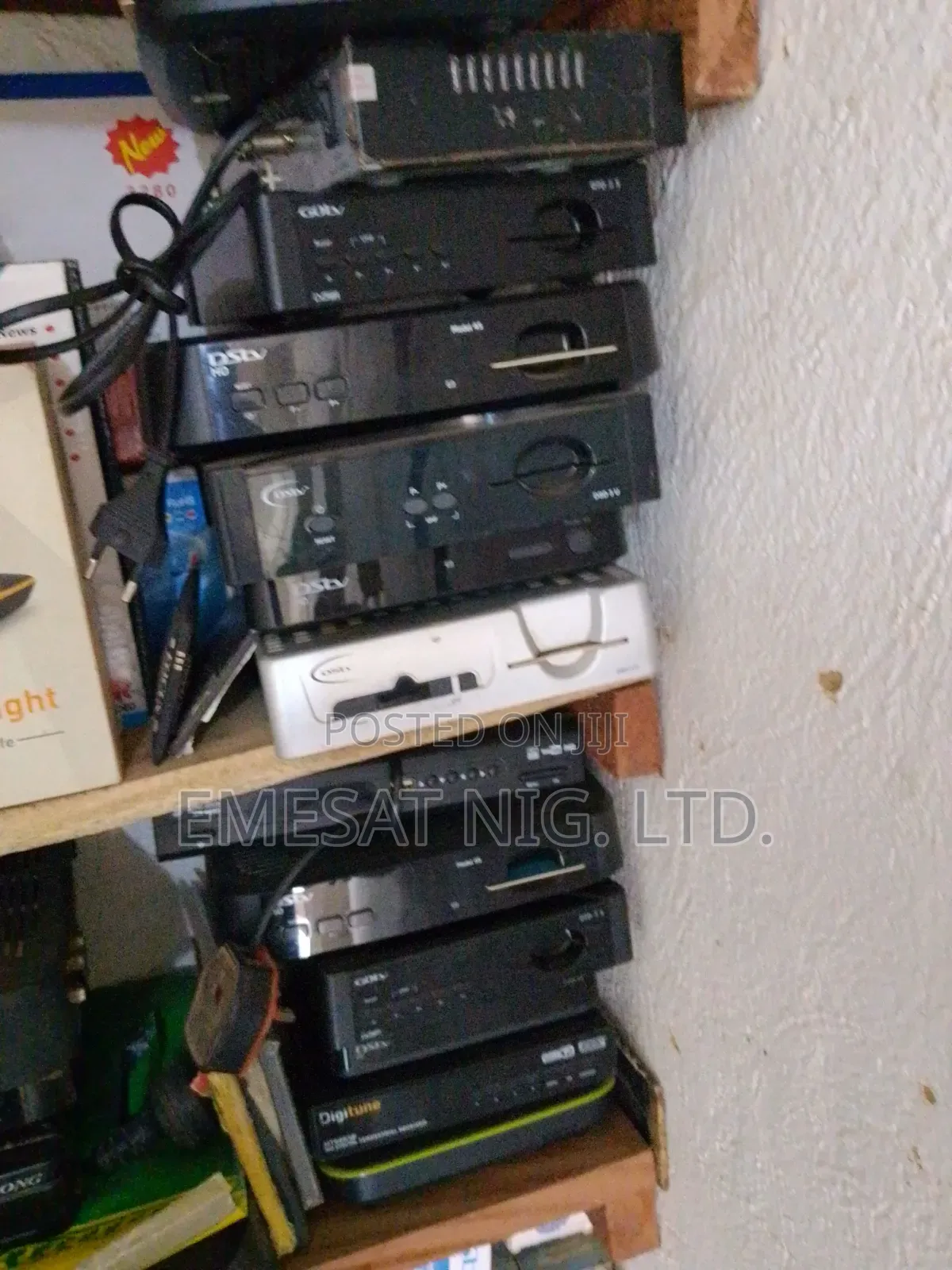 DSTV SLTV Decoder With Installation