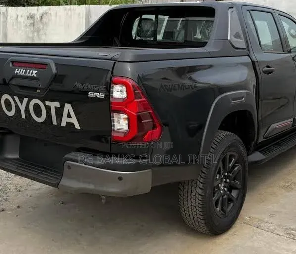 Hilux Boot Cover 2018