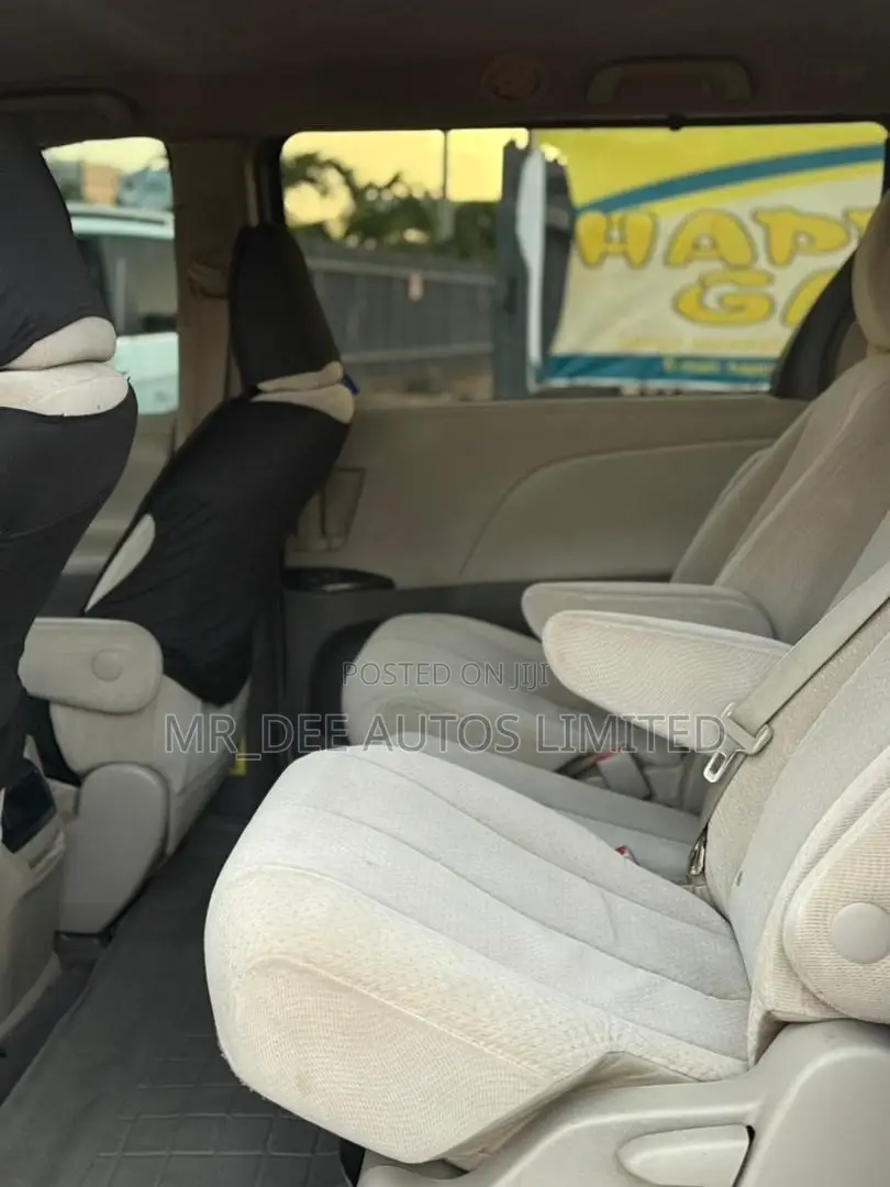 Toyota Sienna 2014 White