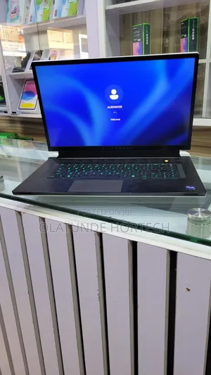 Laptop Alienware 17 R1 32GB Intel Core i9 SSD 1T
