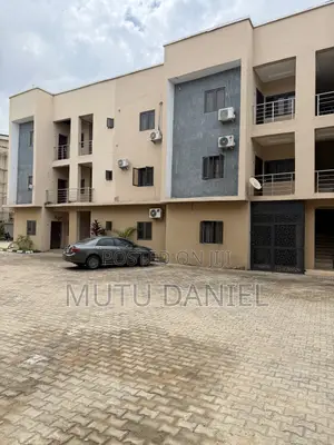 3bdrm Apartment in Area 1 for rent