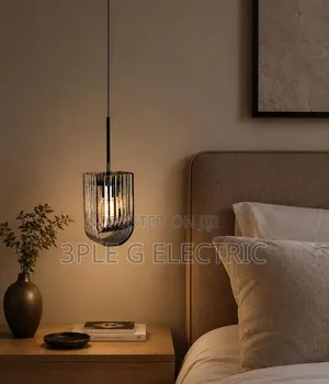 Black Glass Dropping Bedside Light