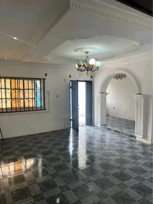 3bdrm House in Akala Express Ibadan for sale