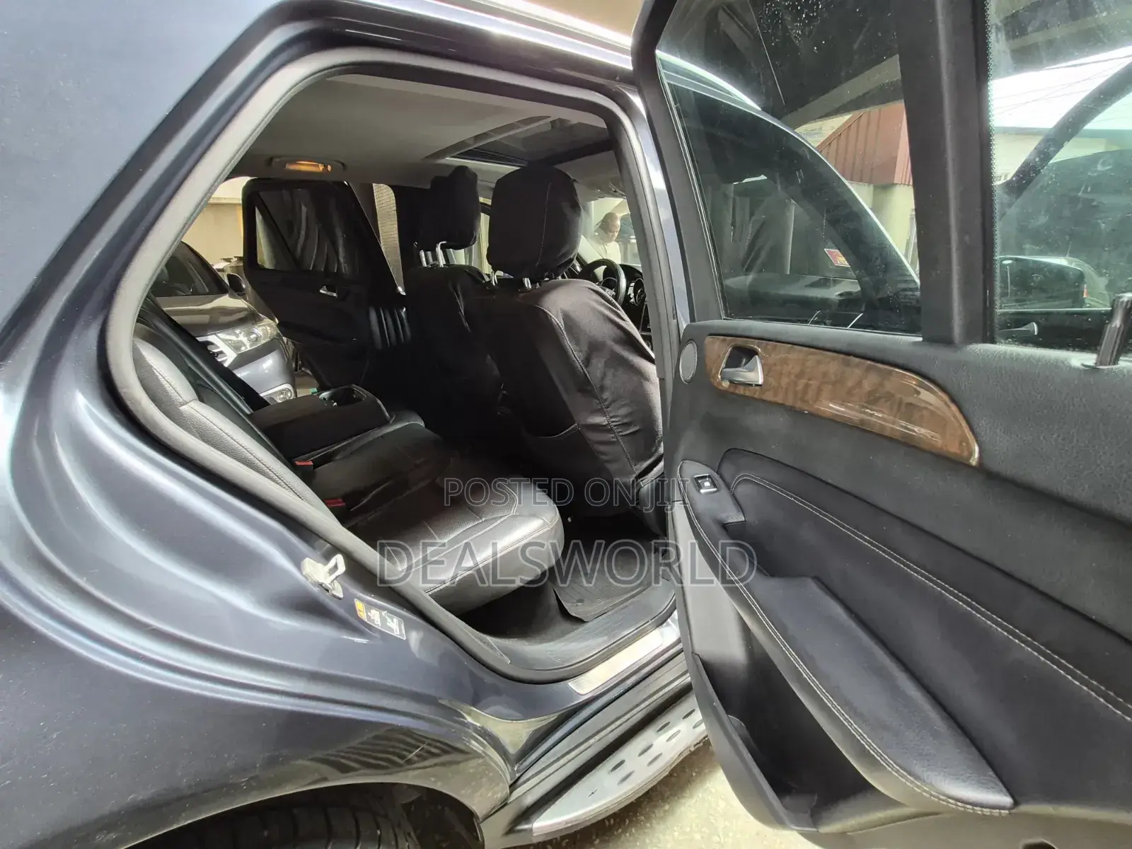 Mercedes-Benz M Class 2013 Blue