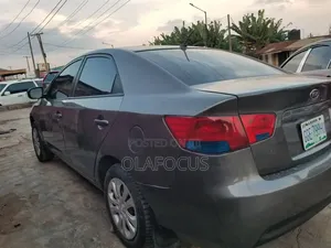 Kia Cerato 2011 Gray