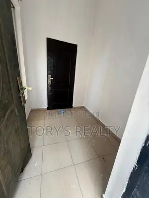 1bdrm Apartment in Lekki Phase 2 for rent