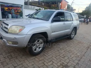 Toyota 4-Runner 2004 Silver