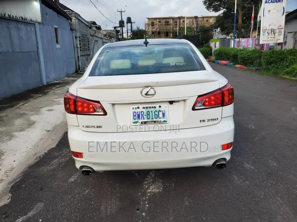 Lexus IS 2012 White