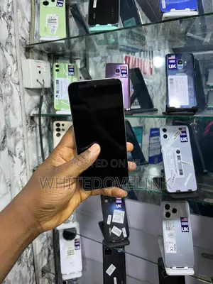 Infinix Hot 60i 128 GB White