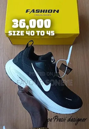 Kicks and Co Sneakers
