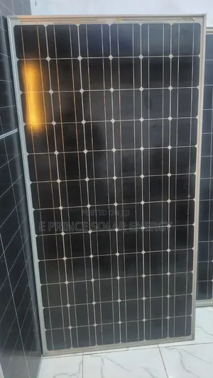 300 Watts Canadian Solar Panel Mono