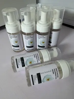 Exfoliating Foaming Face Wash