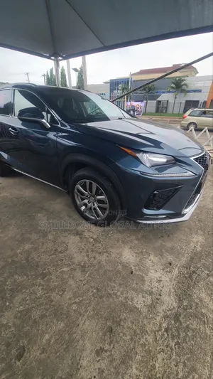 Lexus NX 2016 Green