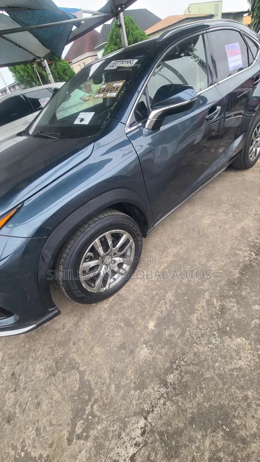 Lexus NX 2016 Green