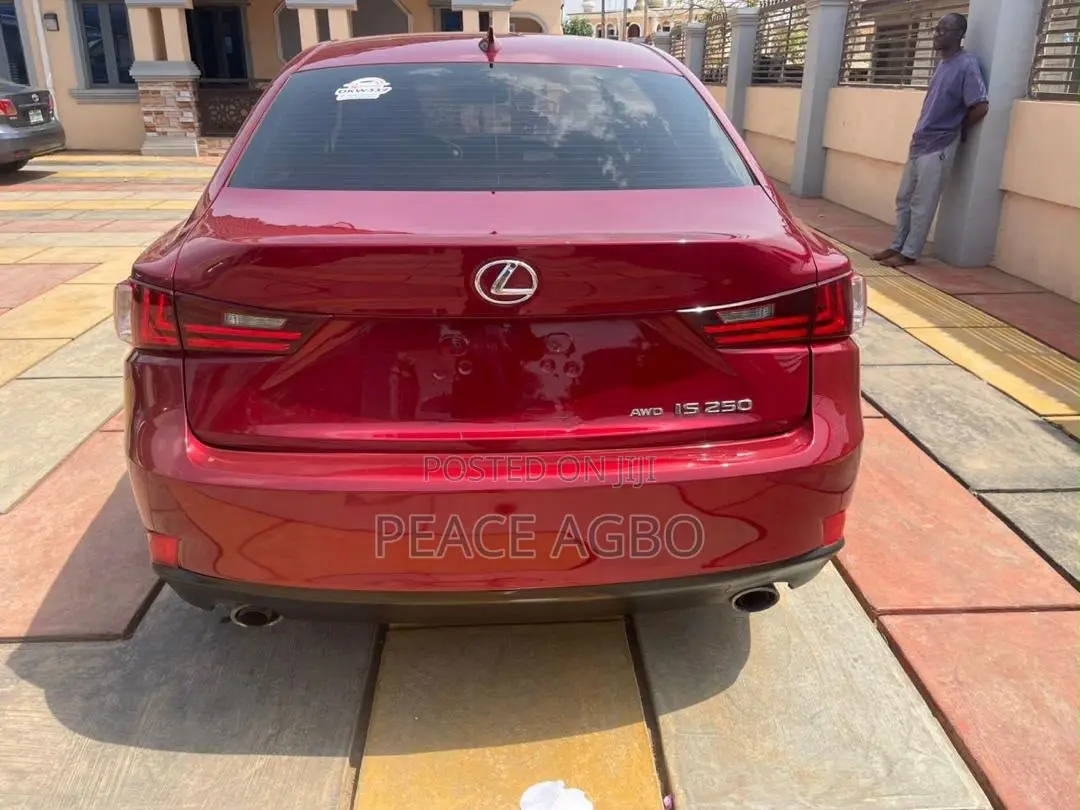 Lexus IS 250 2016 Red