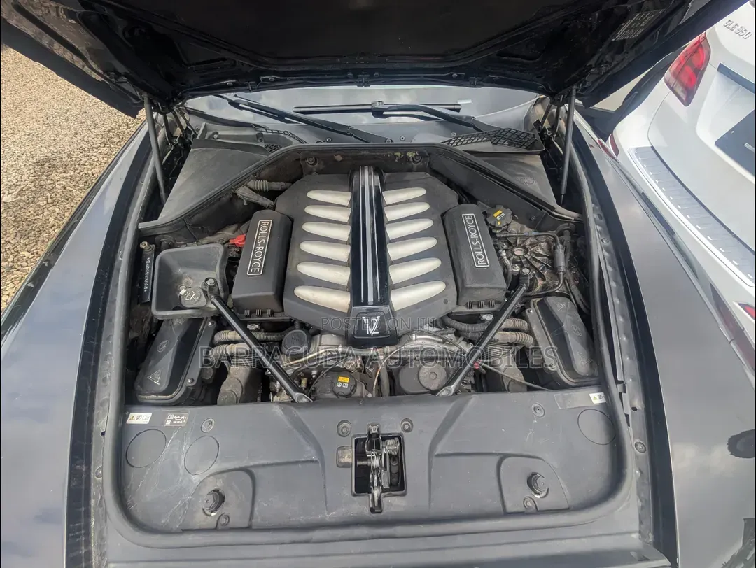 Rolls-Royce Wraith 6.6 RWD 2016 Black