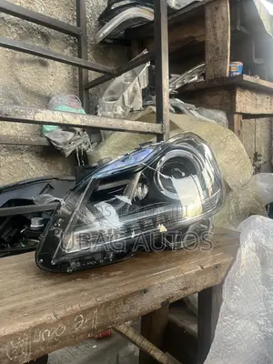 Highest Grade Head Light Mercedes Benz C300 C250 2008 - 2012 W204
