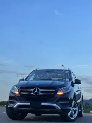Mercedes-Benz GLE-Class GLE 350d 4MATIC 2017 Blue