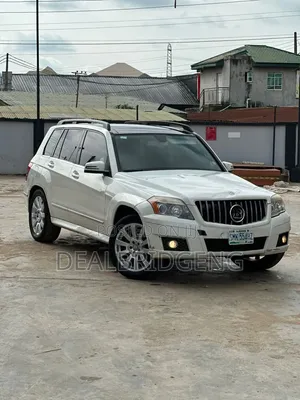 Mercedes-Benz GLK-Class 350 4MATIC 2012 White