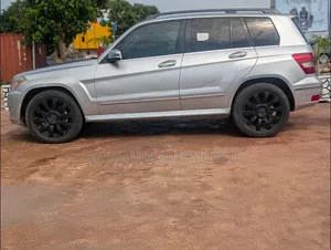 Mercedes-Benz GLK-Class 2011 Silver