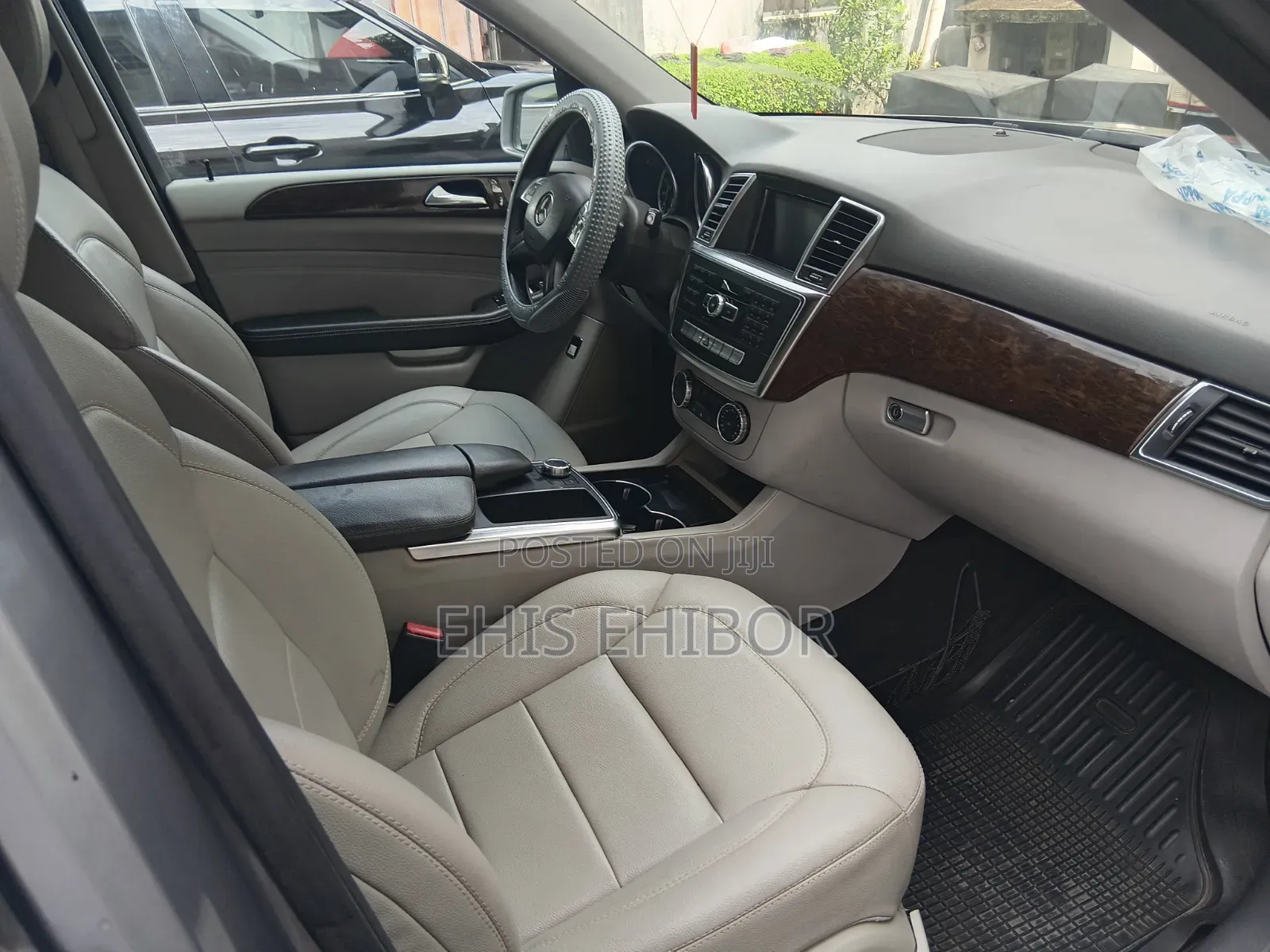 Mercedes-Benz M Class 2012 Gray