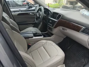 Mercedes-Benz M Class 2012 Gray