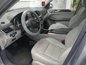 Mercedes-Benz M Class 2012 Gray