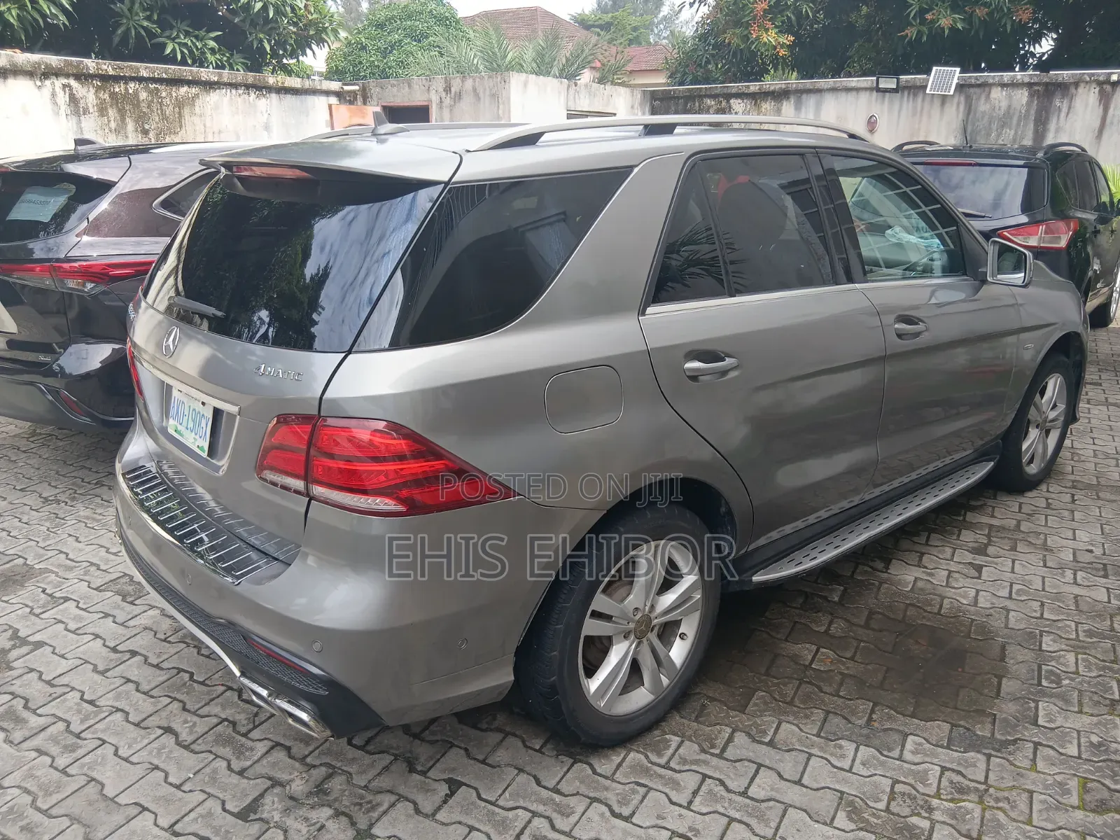 Mercedes-Benz M Class 2012 Gray