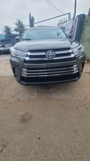 Toyota Highlander 2015 Green