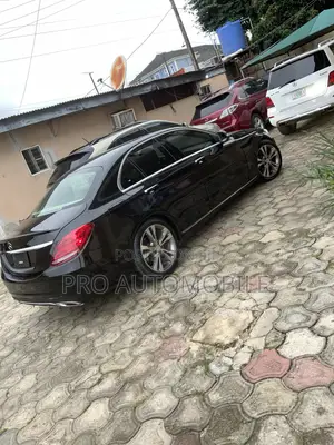 Mercedes-Benz C300 Luxury 4dr RWD Sedan (2.0L 4cyl 7A) 2015 Black
