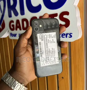 Apple iPhone 11 64 GB Black
