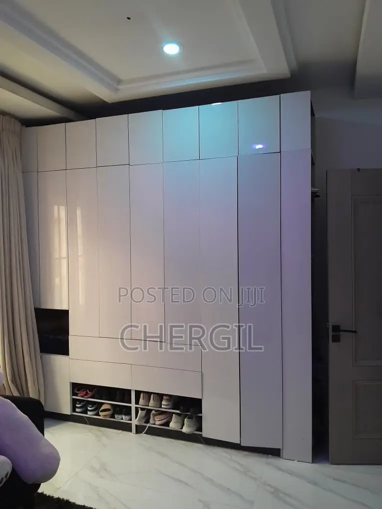Wardrobes for Sales