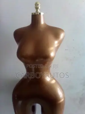 BBL Tiny Waist Gold Female Dress Form Mannequin