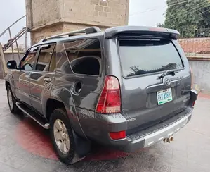 Toyota 4-Runner 2005 Gray
