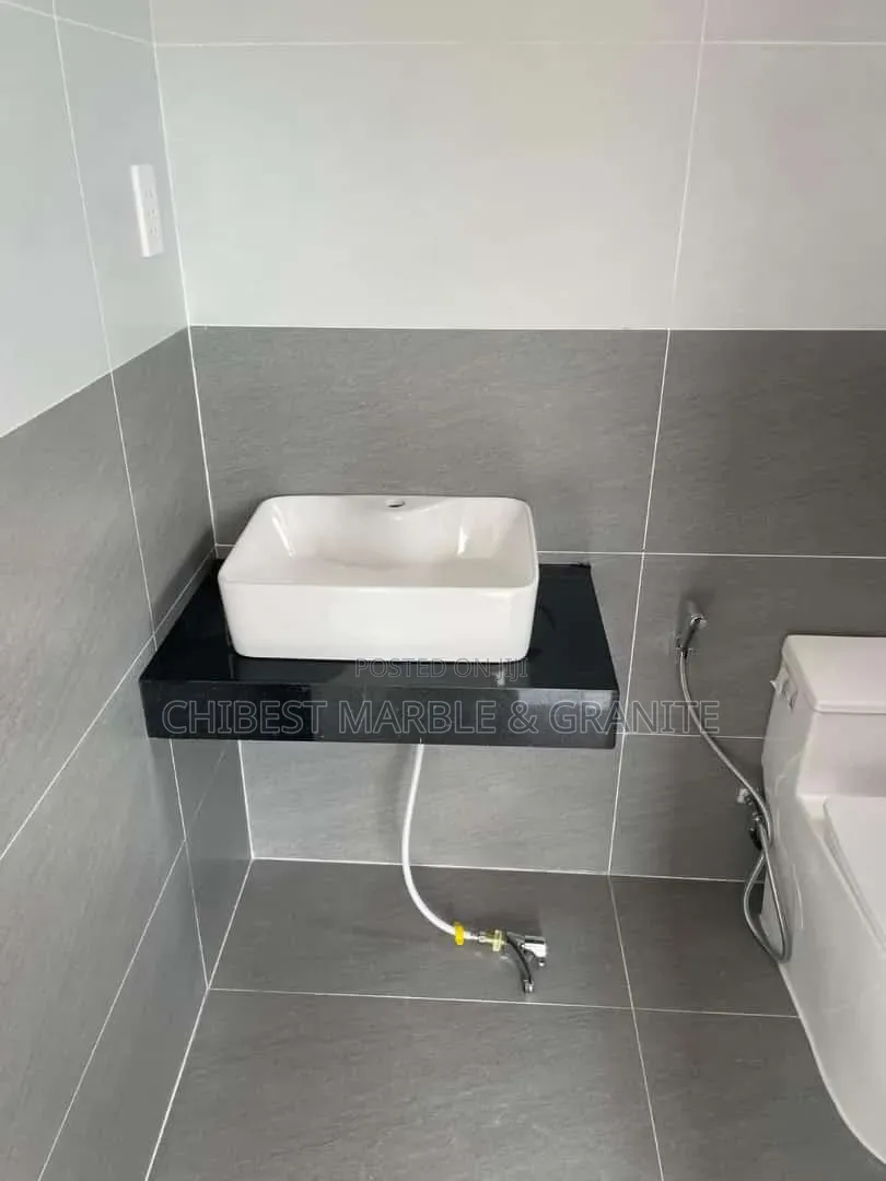 Marble Toilet Bass Top