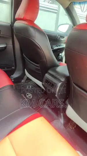 Toyota Camry 2013 Silver