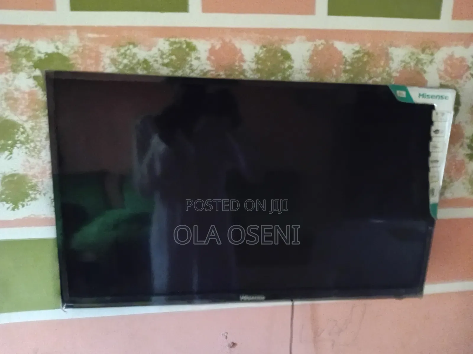 32 Inches Hisense TV for Sell