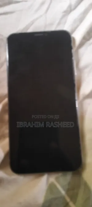 Apple iPhone X 64 GB White